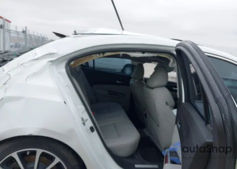 2015 Acura Tlx V6 z USA, uszkodzony, nr VIN 19UUB2F32FA009876